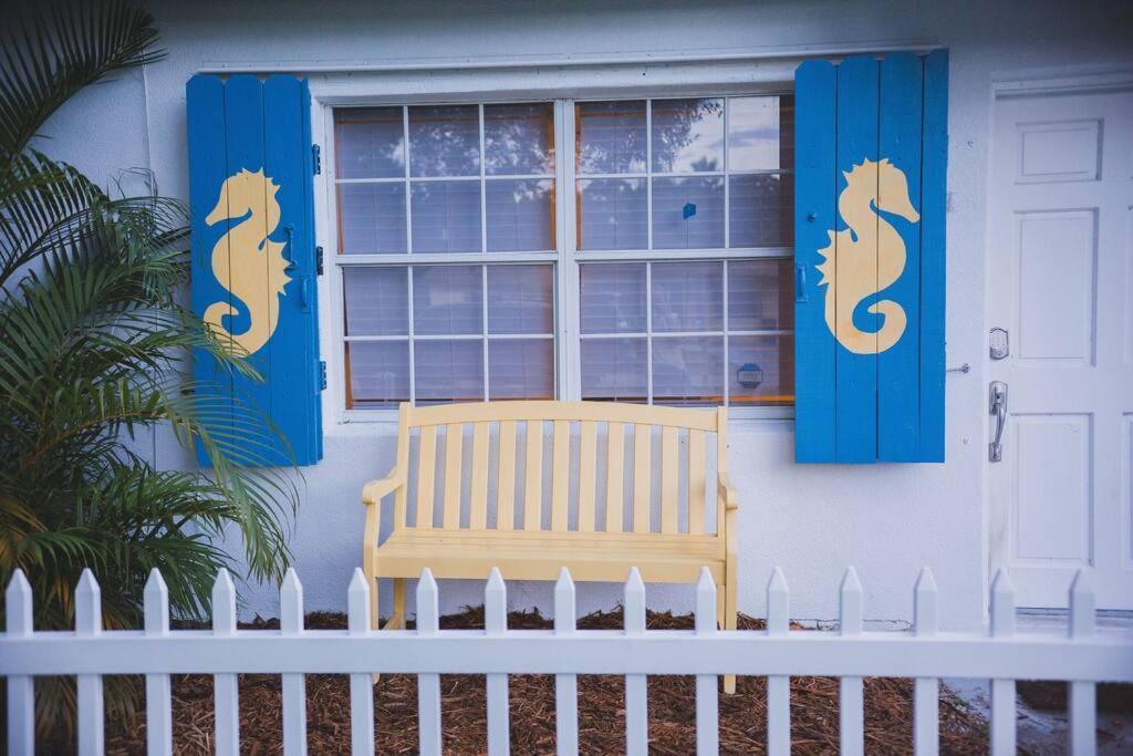 Charming Home, Minutes From The Beach Vero Beach Exteriör bild