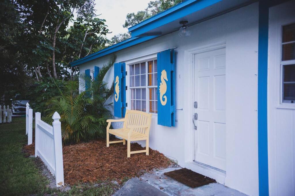Charming Home, Minutes From The Beach Vero Beach Exteriör bild